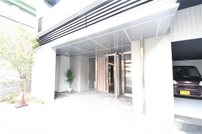 【エントランス】 | S-RESIDENCE阿波座WEST