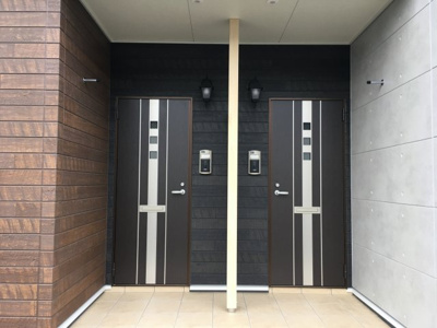 【玄関】 | ザ カルムスペース ササヤマ２