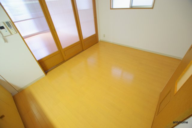 ビバーチェ鷺洲　仲介手数料無料の洋室