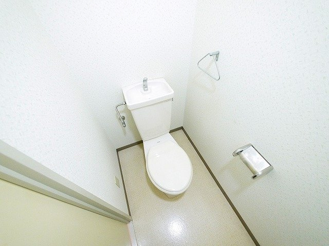 メゾンコンフォールのトイレ|トイレです
