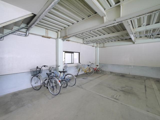 サニーコート菜畑のその他共用部分|駐輪場完備