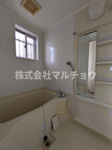 コーポロゼの浴室|お風呂です