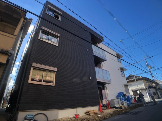 クリエオーレ横沼町の外観
