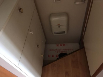 【玄関】