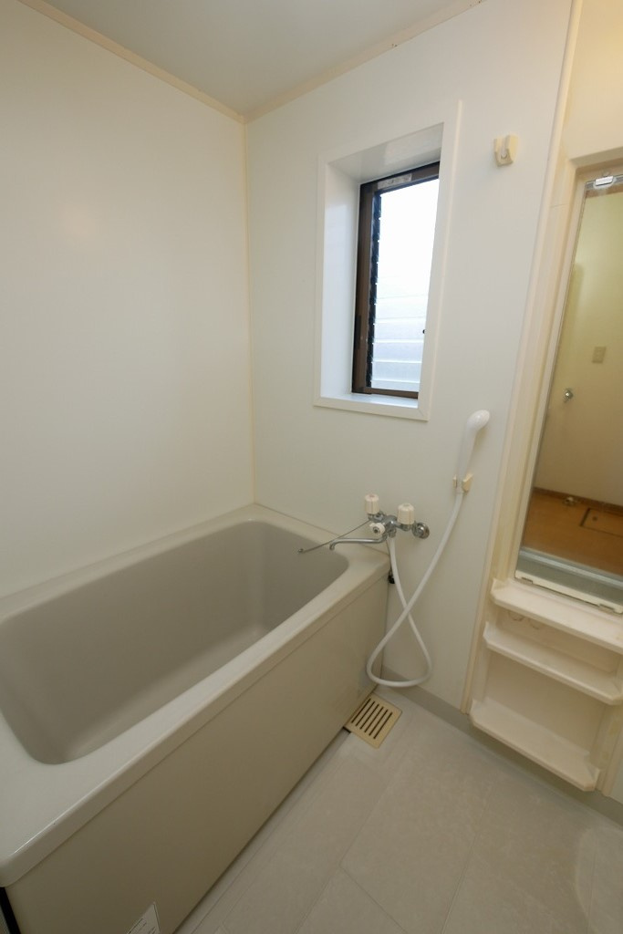 濱本貸家の浴室|濱本貸家