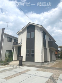 【外観】 | 岐阜市萱場町　新築建売　全3棟　長期優良住宅・耐震等級3を取得した安心安全住宅です。設備も充実！