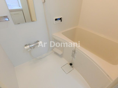 【浴室】 | Sunny Side Yakiri