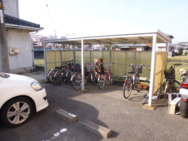 セジュール西浦Ｂのその他共用部分|駐輪場
