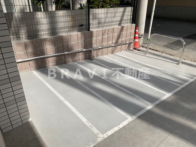 エグゼ堺筋本町　BRAVI不動産のその他共用部分|【エグゼ堺筋本町】バイク置場