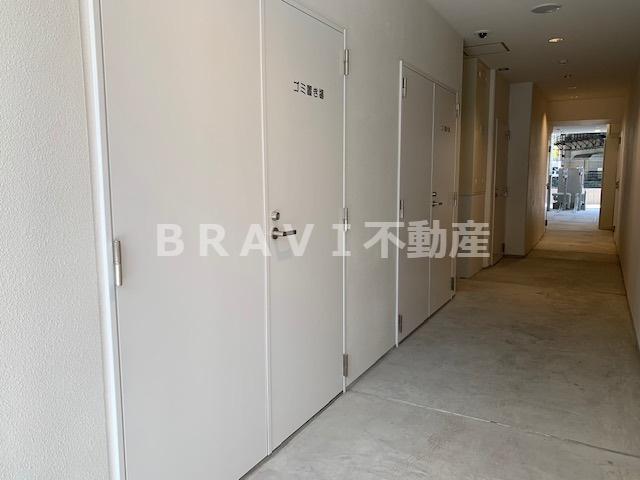 エグゼ堺筋本町　BRAVI不動産のその他共用部分|【エグゼ堺筋本町】ゴミ置き場