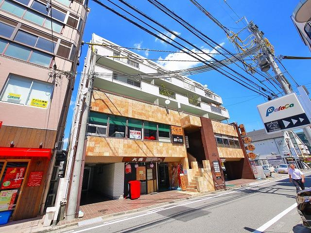 axe(アックス)大宮の外観