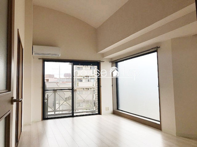 【居間・リビング】 | ミルプラトー甲子園