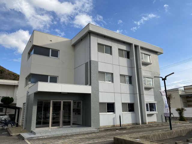 アバンセβの外観