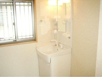 【独立洗面台】 | リヴィエール旭町