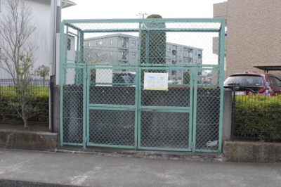 【その他共用部分】 | ヴィラージュ大岡 | ごみ置き場