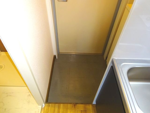 【玄関】 | フローレス岡本