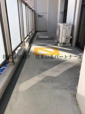メゾンクラウン大手山のバルコニー|バルコニーからの眺めを楽しみながら食事をしませんか
