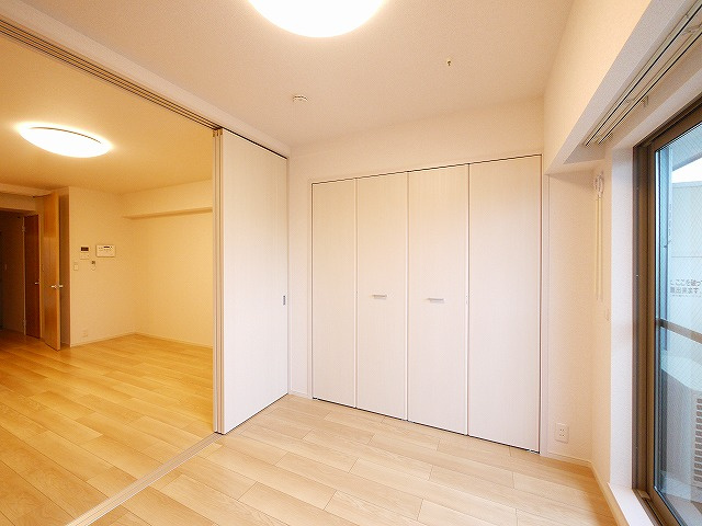 Ｖｅｒｇｅｒ（ヴェルジェ）の洋室