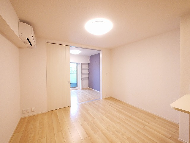 Ｖｅｒｇｅｒ（ヴェルジェ）の居間・リビング