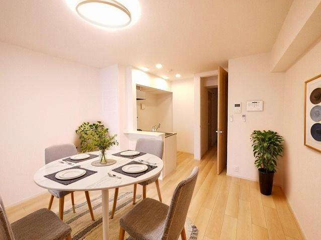 Ｖｅｒｇｅｒ（ヴェルジェ）の居間・リビング|CGで家具等を配置したもので家具等は含まれません