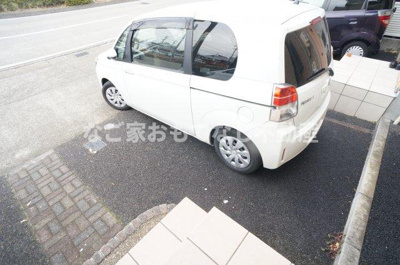 【駐車場】 | タウンハウス新堀町 | タウンハウス新堀町　お問合せはなご家おもてなし不動産へ。