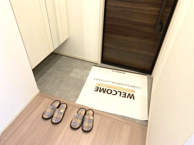 【玄関】 | グレイスコート本山中町