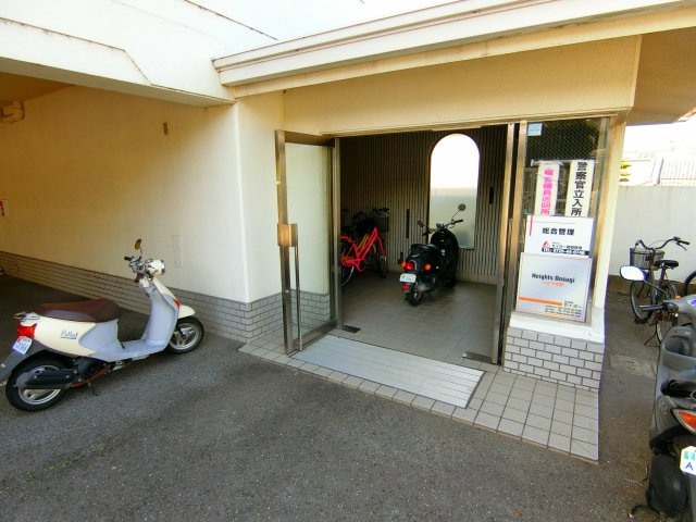 ハイツ大杉のエントランス