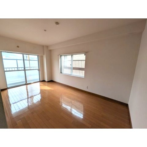 【寝室】 | Enzzo Kuriyama