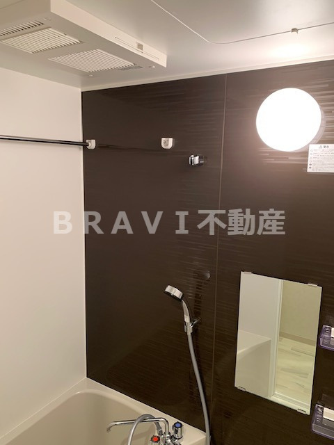 エグゼ堺筋本町　BRAVI不動産の浴室|【エグゼ堺筋本町】きれいなお風呂です