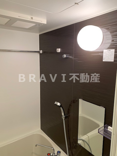 エグゼ堺筋本町　BRAVI不動産の浴室|【エグゼ堺筋本町】きれいなお風呂です
