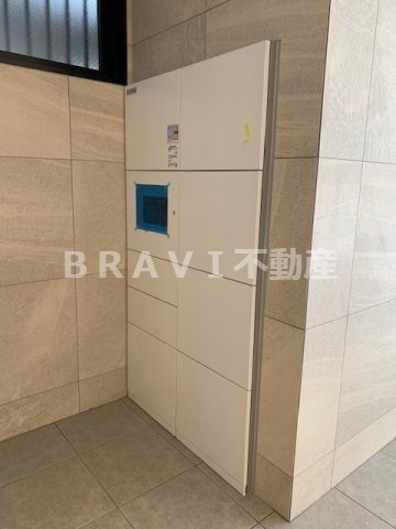 エグゼ堺筋本町　BRAVI不動産のその他共用部分|【エグゼ堺筋本町】宅配ボックス