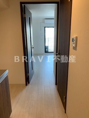 エグゼ堺筋本町　BRAVI不動産の内装|【エグゼ堺筋本町】明るい色調の室内です