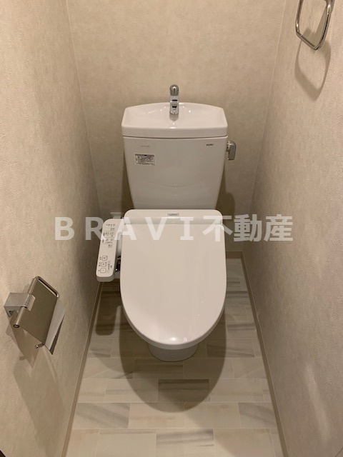 エグゼ堺筋本町　BRAVI不動産のトイレ|【エグゼ堺筋本町】清潔感のあるトイレです