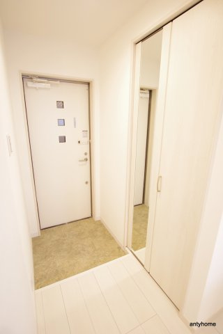 リアコート下新庄　仲介手数料無料の玄関