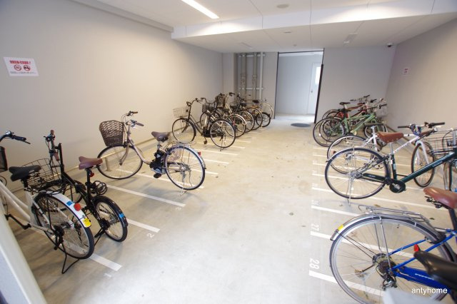 BPRレジデンス天満橋　仲介手数料無料の駐車場