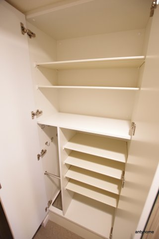 BPRレジデンス天満橋　仲介手数料無料の収納