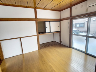 【居間・リビング】 | 山口住宅