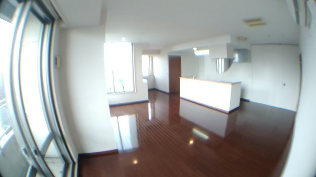 港区海岸１丁目の賃貸マンションの居間・リビング