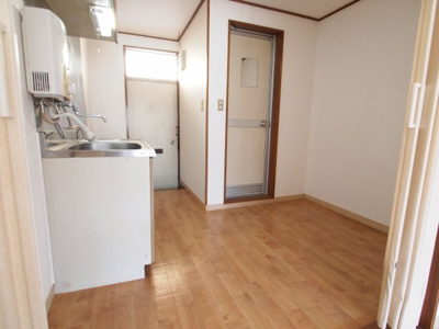 【居間・リビング】 | ユタカ・コーポ