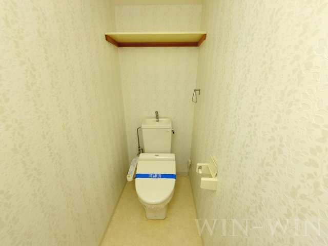 フリーダムコート 弐番館のトイレ