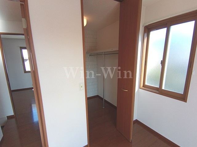 ロイヤルコート Aの収納