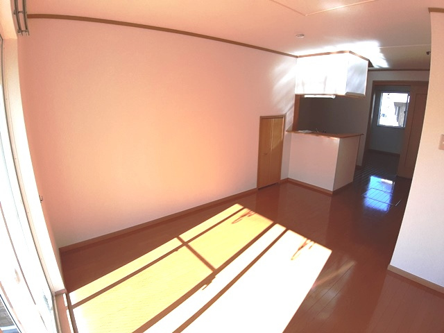 プリヴェイル中松山の内装