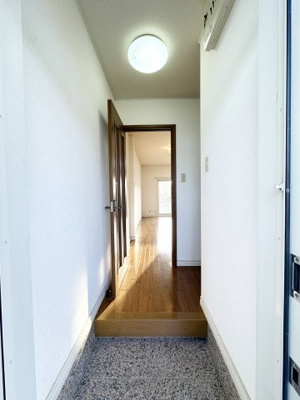 【玄関】 | ウエストヒルズ
