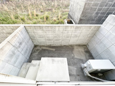 【バルコニー】 | ウエストヒルズ