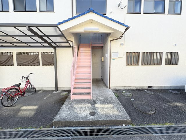 コーポさくらの駐車場