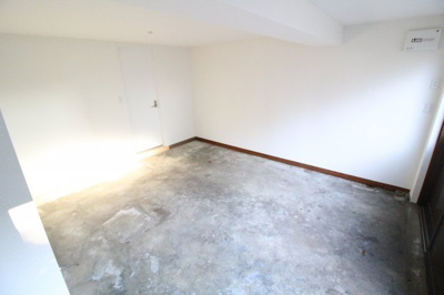 【玄関】 | 二葉町9丁目　貸家