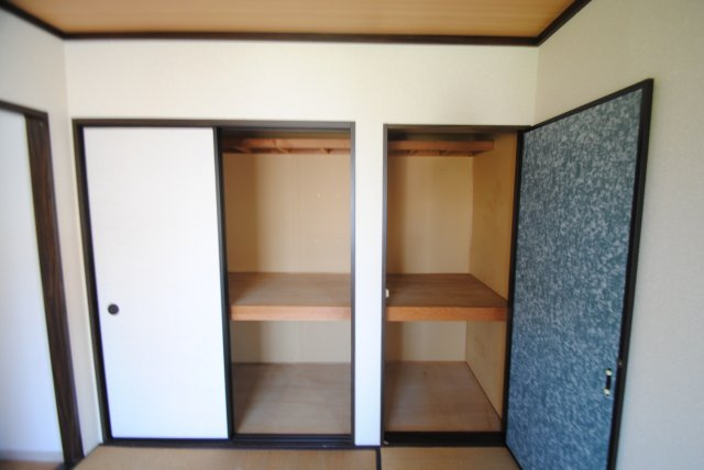 タウニ国分B棟の収納|収納スペース豊富です