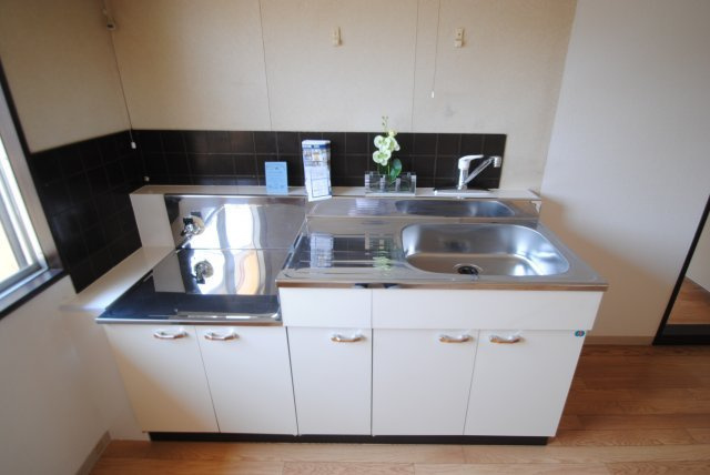 タウニ国分B棟のキッチン|使いやすいキッチンです