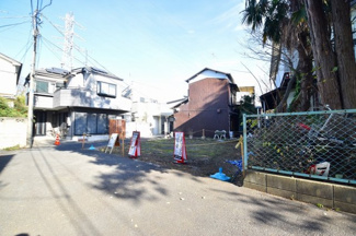 【前面道路含む現地写真】 | 現地見学や資料請求などお気軽にお問合せ下さい。
◎周辺環境とあわせて現地もご案内致します。