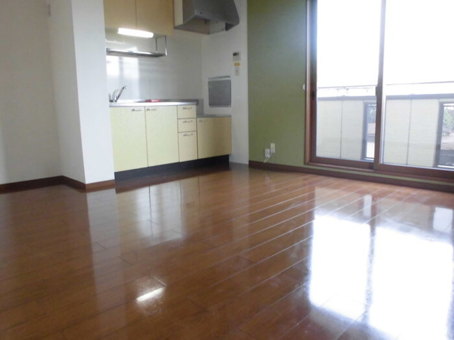 【居間・リビング】 | ヴェルドミール | 『ヴェルドミール 』反転イメージ